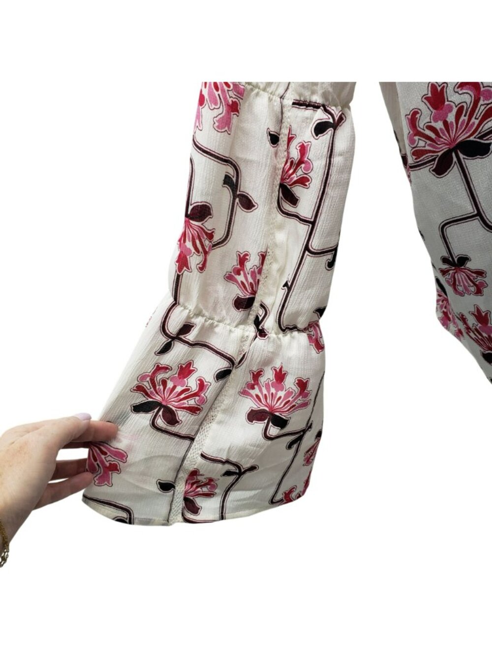 NEW Ann Taylor White Pink Floral Round Neck Boho Blouse Office Pretty Modest - Picture 11 of 13